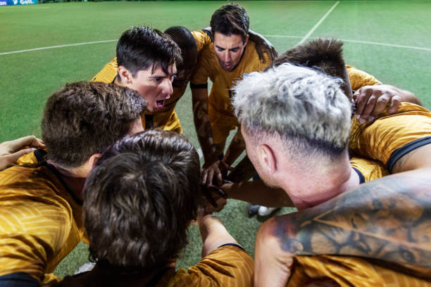 更加慎重 更加慎重