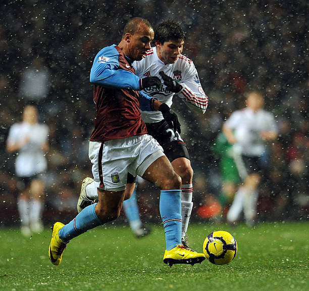 滕哈格在训 滕哈格在训